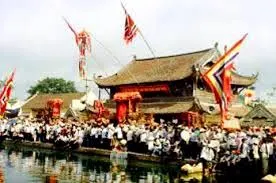 Hoa xoan đêm hội