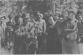 Hát từ biên giới