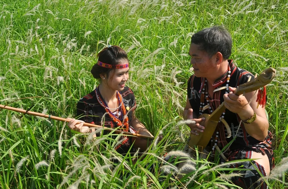 Rừng xanh vang tiếng ta lư