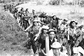 Dáng đứng Việt Nam