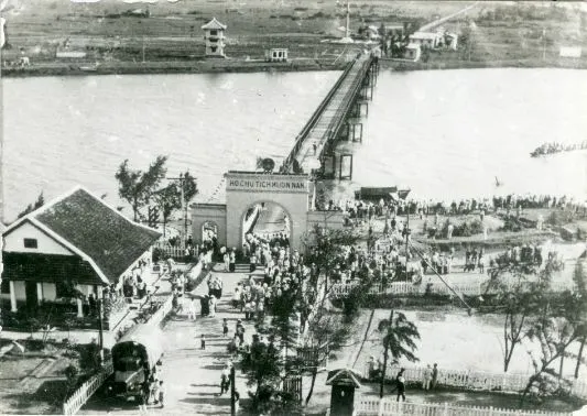 Câu hò bên bờ Hiền Lương