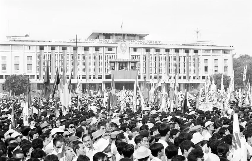 Tổ quốc yêu thương