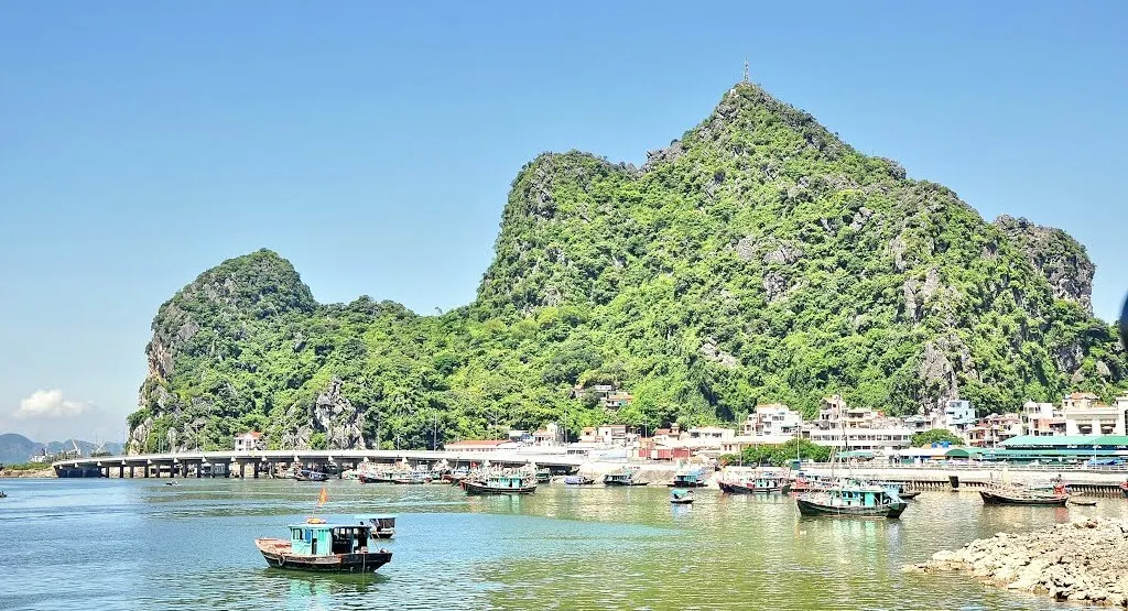 Đất mỏ quê ta