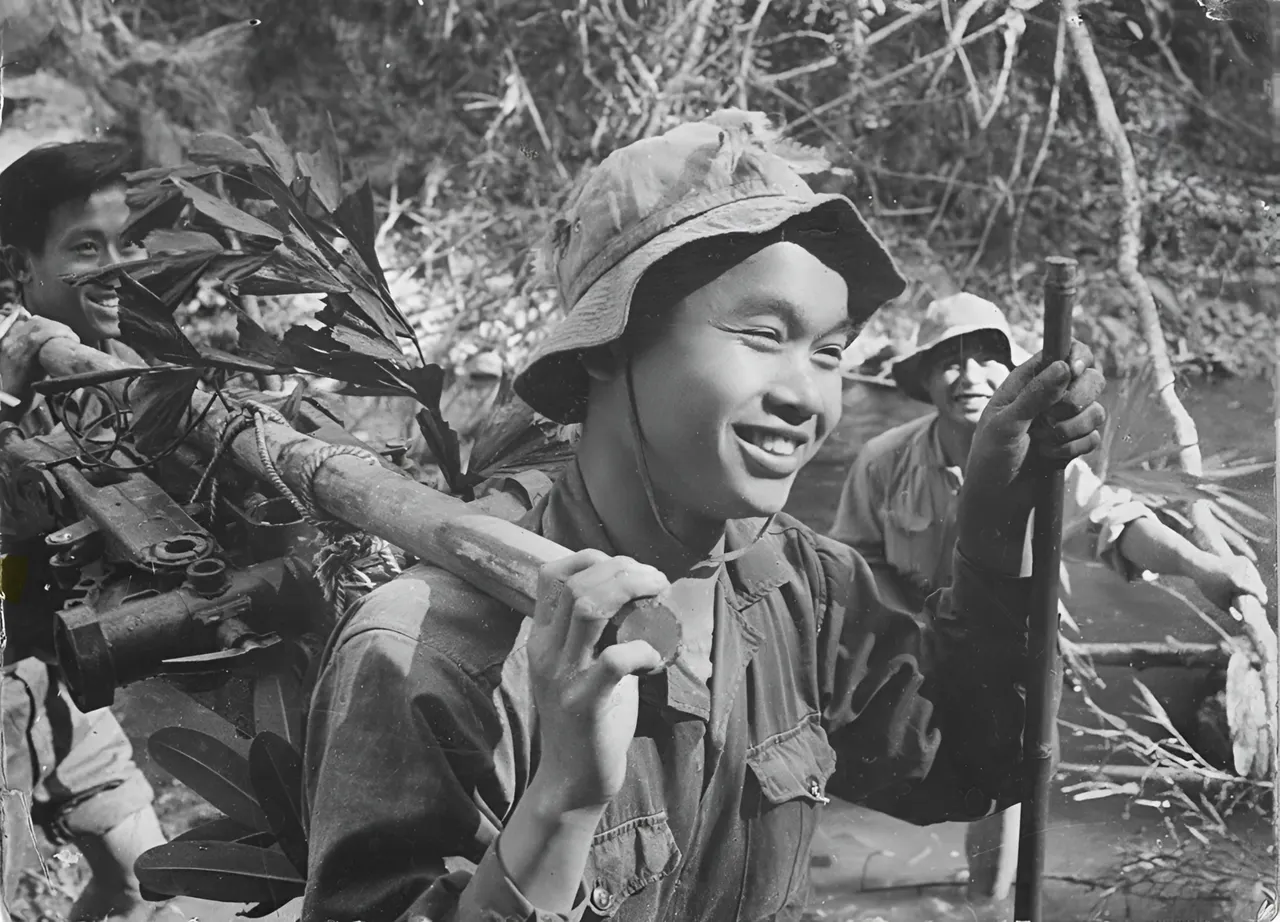 Bài hát của các chiến sĩ trẻ