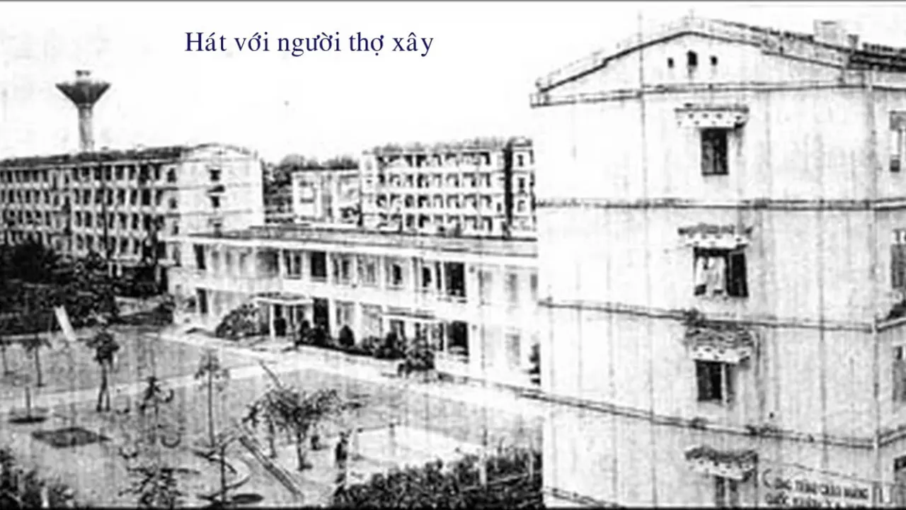 Hát với người thợ xây
