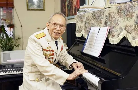 Ảnh NS Huy Thục