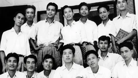 Bức ảnh về Tô Hải và các nhạc sĩ khác